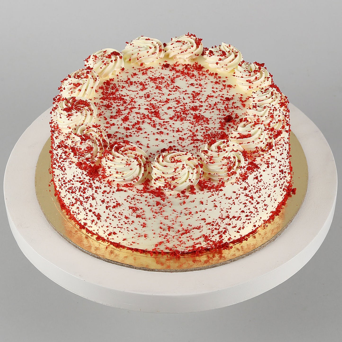 Red Velvet Cream Cake