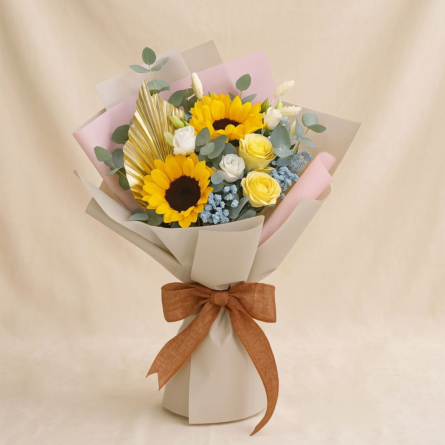 Timeless Mixed Flowers Bouquet