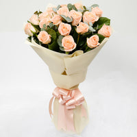 Bouquet Of 20 Peach Roses