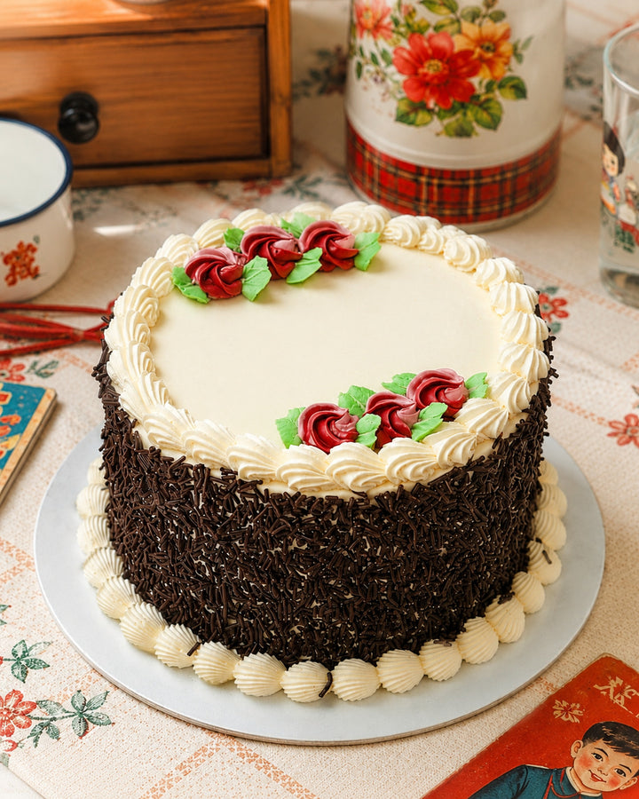 Vanilla Noir Whole Cake 6 inch
